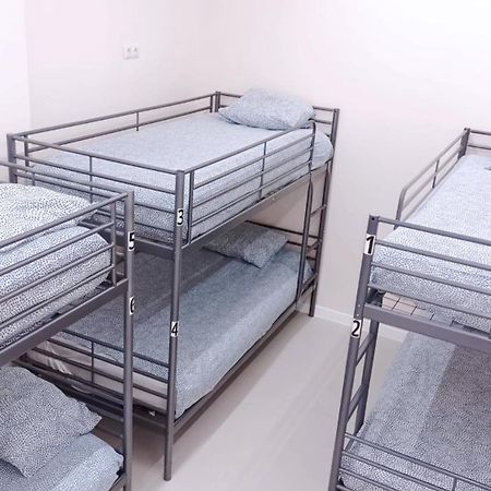 Hostal Casa Sofia Madrid Ngoại thất bức ảnh